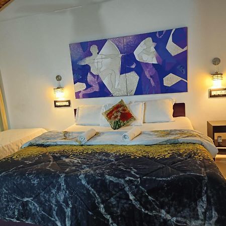 Lotus Riya Home Stay ฮัมปี ภายนอก รูปภาพ